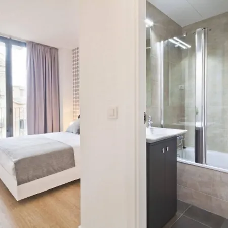 شقة Sleep Eixample By